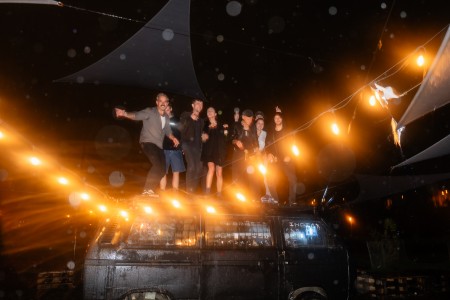 Křehké podloží kulturní a klubové scény. Hledání soudržnosti v časech nejistoty