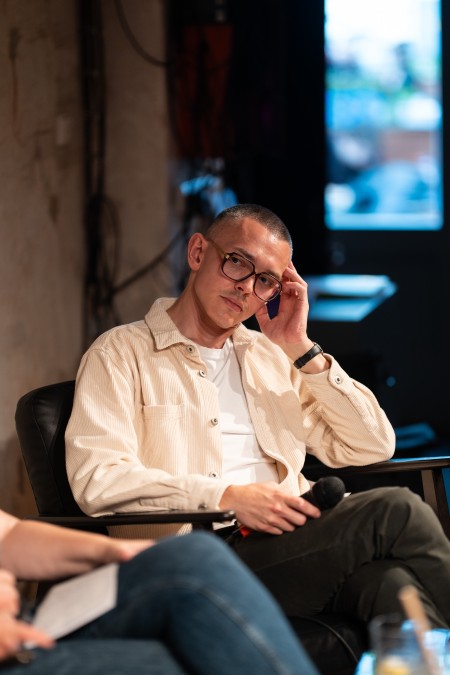 HYB4 Čítárna: Pestrá a duhová – česká queer literatura 20. a 21. století