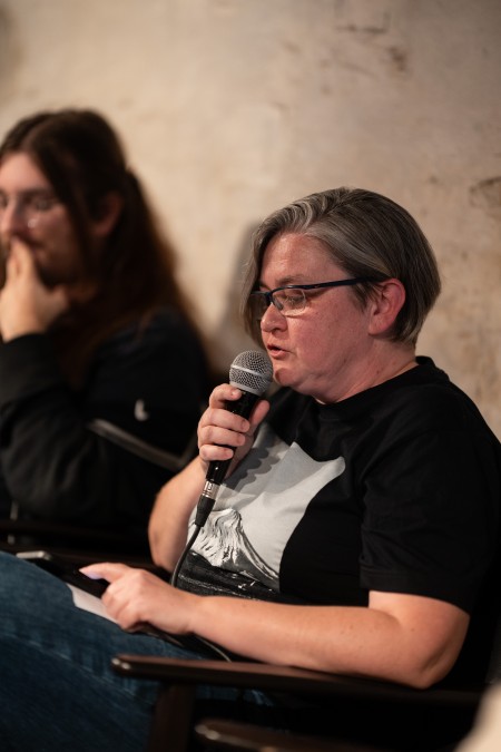 HYB4 Čítárna: Pestrá a duhová – česká queer literatura 20. a 21. století