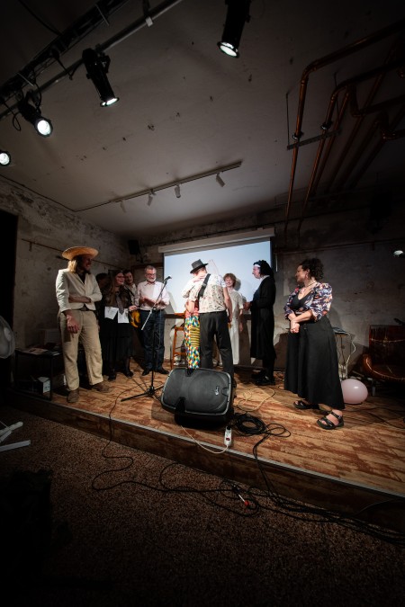 HYB4 Čítárna: SUKCES SAISÓNY – atto I. (Richard L. Kramár & Zlé Zeliny Collective) / uvedení knihy