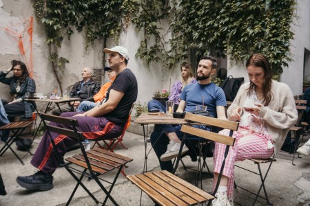 Kapitalks x revue Prostor na BRaKu: Pozor na jazyk!