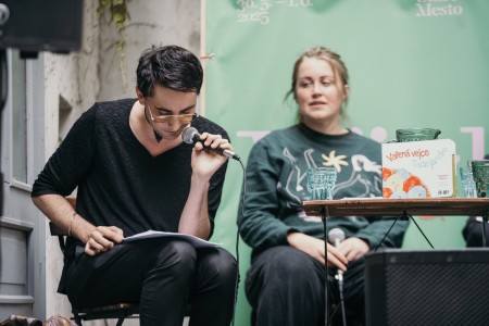 Kapitalks x revue Prostor na BRaKu: Pozor na jazyk!