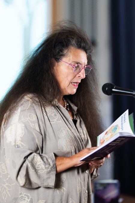 HYB4 Čítárna: Už žádný verše o zvířátkách – uvedení knihy