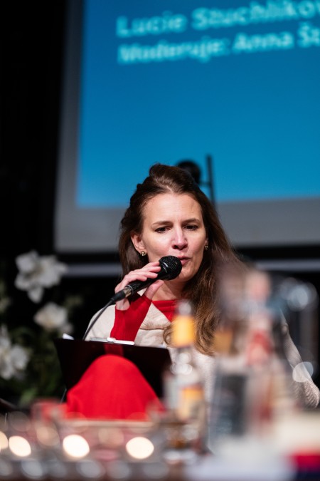 HYB4 Čítárna: Jsme to, co čteme – Stuchlíková, Pokorná, Šternová