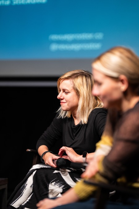 HYB4 Čítárna: Jsme to, co čteme – Stuchlíková, Pokorná, Šternová