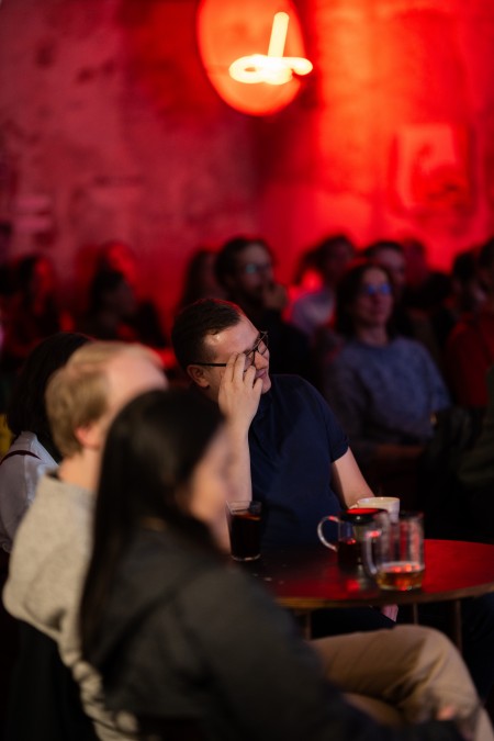 HYB4 Čítárna: RP uvádí