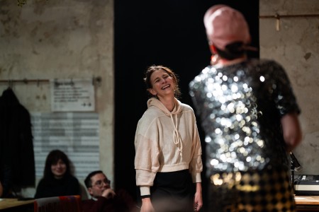 HYB4 Čítárna: Hrajte ještě dál | uvedení + karaoke