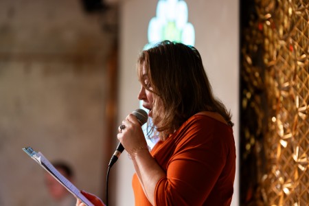 HYB4 Čítárna: Hrajte ještě dál | uvedení + karaoke