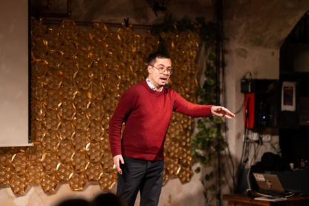 HYB4 Čítárna: Hrajte ještě dál | uvedení + karaoke