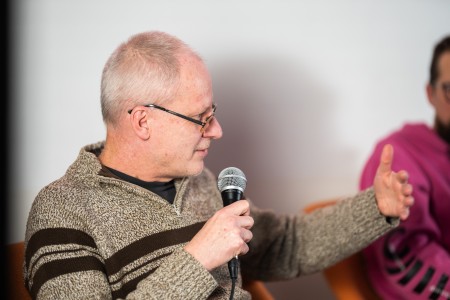 HYB4 Čítárna: Slovo se pak mění v boha, který je rostlinou Nad ekopoetikou a překladem