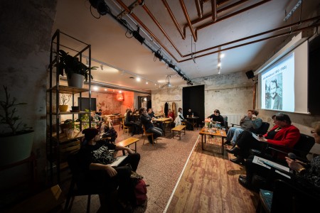 HYB4 Čítárna: Ženy v československé vědě