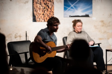 HYB4 Čítárna: RP uvádí: nové básnické hlasy