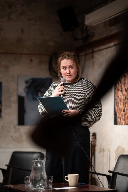 HYB4 Čítárna: RP uvádí: nové básnické hlasy