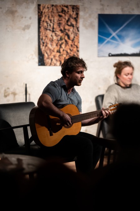 HYB4 Čítárna: RP uvádí: nové básnické hlasy