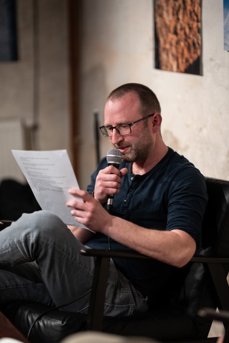 HYB4 Čítárna: RP uvádí: nové básnické hlasy